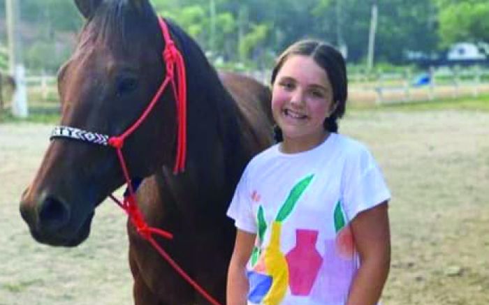 Festa do Peão de Barretos homenageia menina que morreu após cair de cavalo  em SC; VÍDEO, Santa Catarina