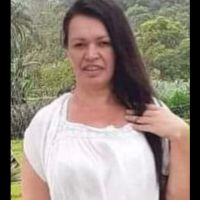 Mulher morre engasgada com carne