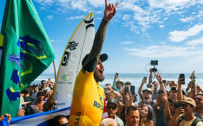 Brasileiro derrotou ao australiano Ethan na Califórnia

Foto: Thiago Diz/WSL