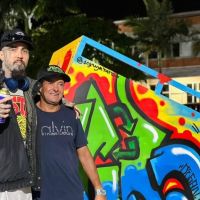 Catadores de BC ganham pinturas em seus carrinhos 