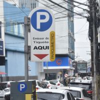 Cobrança do estacionamento rotativo segue suspensa em Itajaí