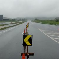 Trecho da BR 470 volta a ser interditado em Navegantes  