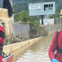 Idosa morre ao cair em área alagada de Rio do Sul