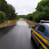 SC ainda tem estradas interditadas por estragos das chuvas  