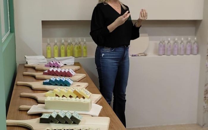 Sabonete criado por alunos de SC será vendido por marca de Nova Trento (Fotos: Reprodução/Instagram)