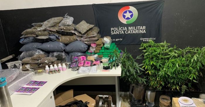 Droga estava em casa do bairro São Cristóvão
(Foto: Divulgação)