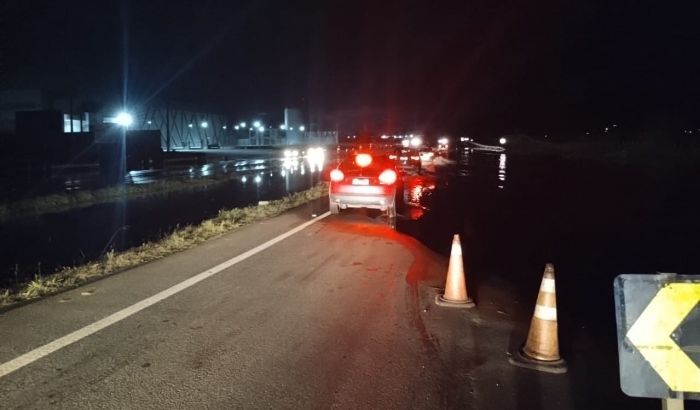 BR 470 tem sete pontos de restrição até a manhã de sábado; um em Navegantes (Foto: Divulgação/DNIT)