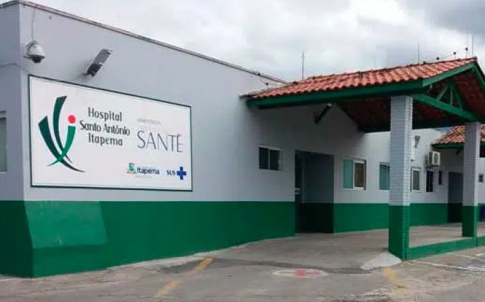 Vítimas foram atendidas no hospital de Itapema (Foto: Divulgaçao)