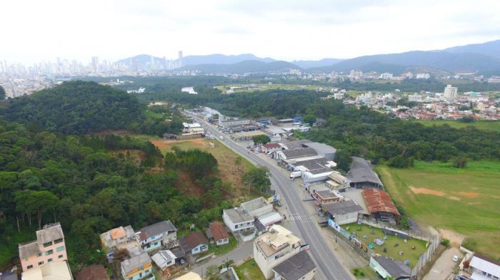 Obra está orçada em R$ 4 milhões e sendo executada com grana do município 

(Foto: Divulgação)