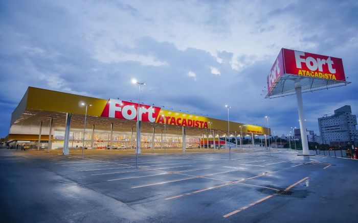 Dia F vale para as 56 lojas Fort do Brasil e também no delivery (Foto: Divulgação)