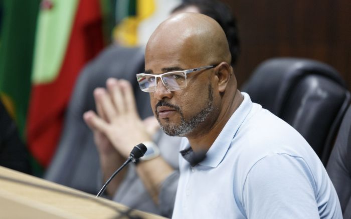 Em três repasses, entre 2021 e 2023, vereador Fábio Negão juntou R$ 188 mil
 (Foto: Divulgação Davi Spuldaro)