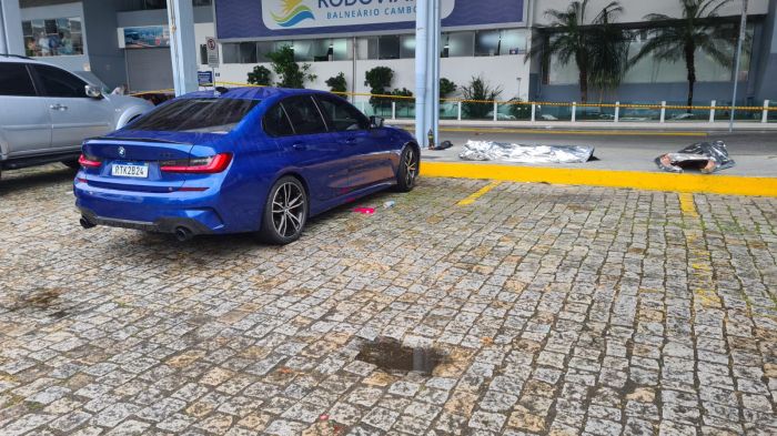 Legenda: Customização no  escapamento do carro novo chamou atenção da perícia (Foto: Reprodução)