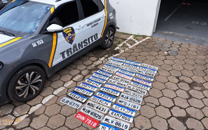 Motoristas perderam a identificação ao passar por túnel alagado
(Foto: Divulgação Inspetor Andrade)