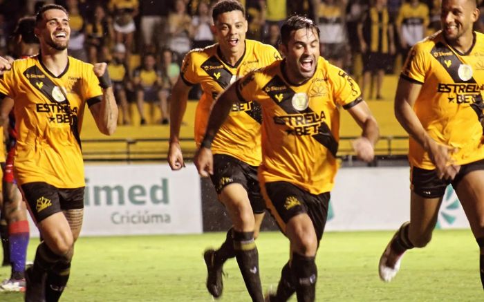 Atual campeão, Tigre abre o estadual contra o Figueira neste sábado. Foto: Divulgação/Criciúma