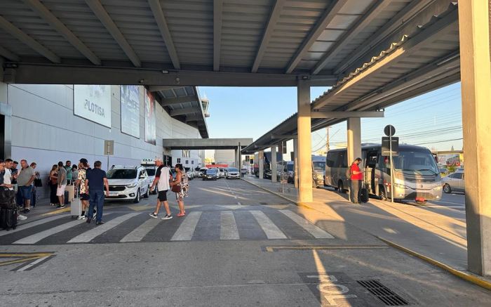 Empresa de ônibus liga aeroporto de Navegantes, Expocentro e rodoviária de BC (Foto: da Redação/Arquivo DIARINHO)