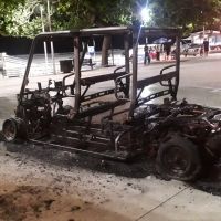 Bandido ataca e incendeia o quadriciclo da GM na praça Tamandaré 