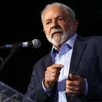 Projeto quer declarar Lula “persona non grata” em BC