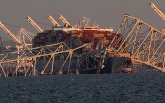 Estrutura de 3 km foi atingida por um navio cargueiro em Baltimore (Foto: Reprodução)