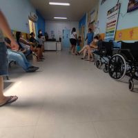 Pacientes esperam quatro horas e saem sem atendimento no Ruth Cardoso