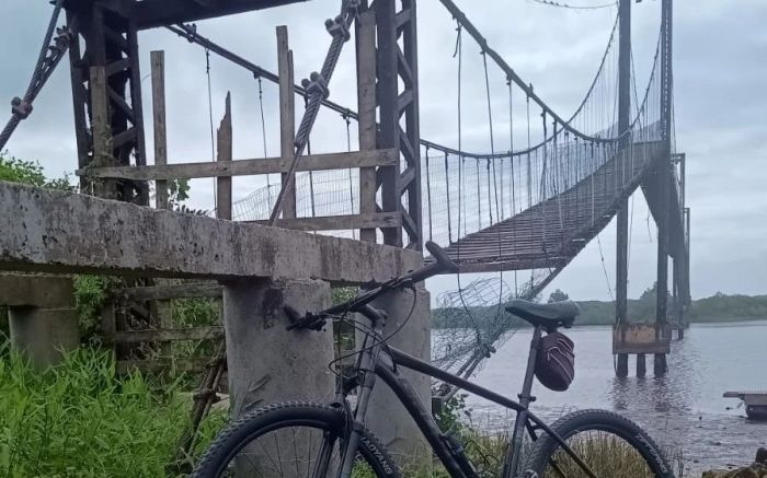 Prefeitura não explicou o motivo da demora da obra
 (Foto: Leitor/Reprodução)
