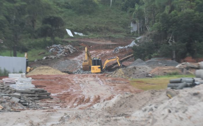 Liberação ao trânsito ainda depende de obras de infraestrutura (Foto: João Batista)