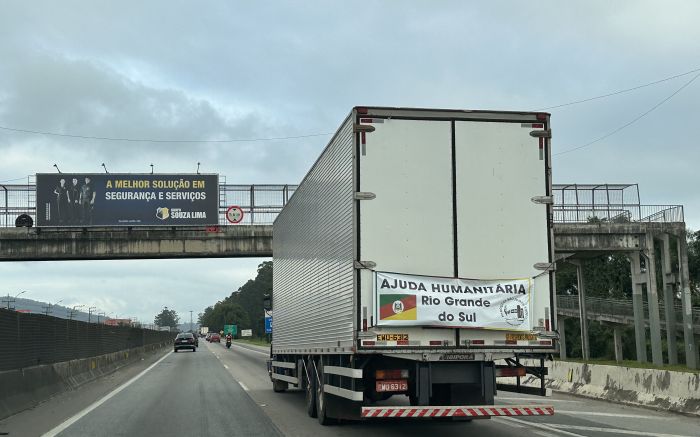 Maioria das doações tem sido de roupas; prioridade é comida e água
(foto: da redação)