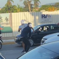 Corretor de imóveis é agredido por lutador de muay thai na avenida Santa Catarina  