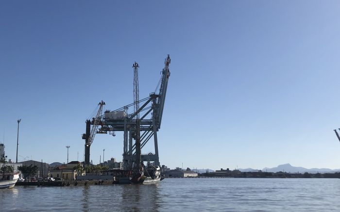 Manutenção do canal portuário chegou a ficar sob risco por calote a empresa (Foto: Arquivo/João Batista)