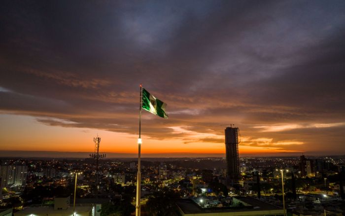 Tremores foram sentidos no oeste, principalmente em Chapecó (Foto: Jonatã Rocha)