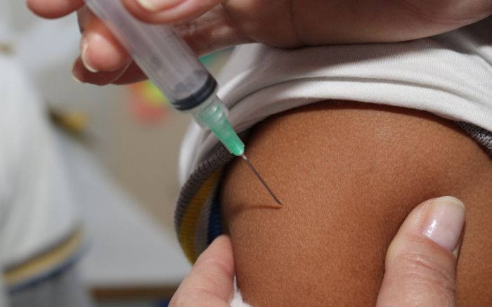 Vacina também está disponível para pessoas entre 9 e 19 anos. (Foto: Marcos Porto)