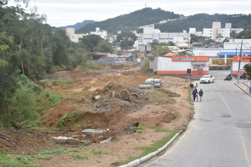 Nova avenida vai se conectar com o binário Norte em BC, com obras em andamento (foto: reprodução)