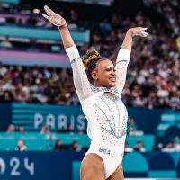 Rebeca Andrade chega a cinco medalhas olímpicas