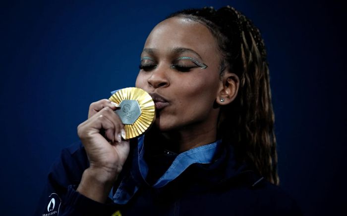 Com quatro medalhas, Rebeca Andrade terá premiação de R$826 mil (Foto: Divulgação/COB)