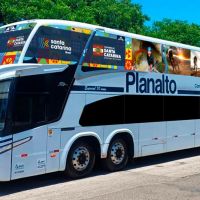 Comitiva participa da maior feira de turismo da América do Sul com ônibus de Santa Catarina  