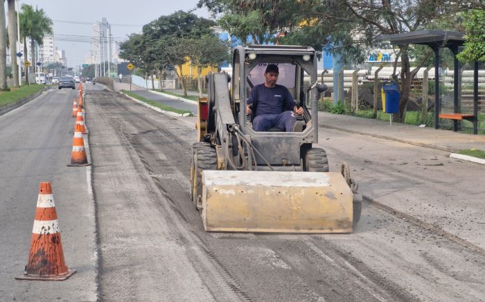 Asfaltamento foi finalizado na rua José Gall e na avenida José Eugênio Müller nesta sexta (Foto: Divulgação/Prefeitura de Itajaí)