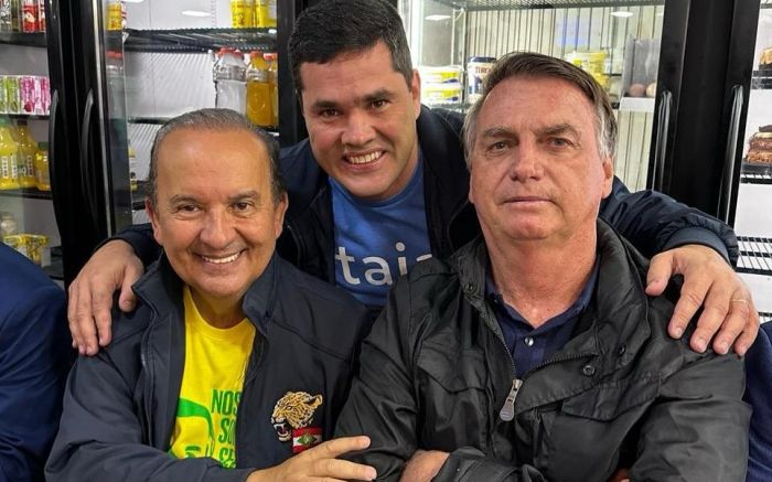 Ex-presidente fará a travessia do ferry com Robison Coelho
(foto: divulgação)