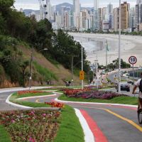 Motociclistas se acidentam na Estrada da Rainha   