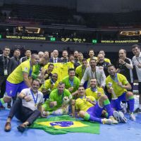 Brasil vence a Argentina e conquista o hexa mundial de futsal