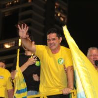 De lavada: Robison Coelho é eleito prefeito com 50,66% dos votos  