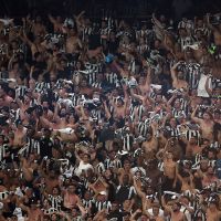 Botafogo visita o Penãrol com “proibição” de torcedores alvinegros no estádio