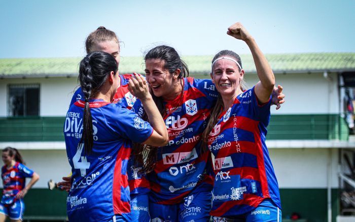 Divas venceram quatro partidas na primeira fase do Catarinense

 Foto: Arthur Miranda