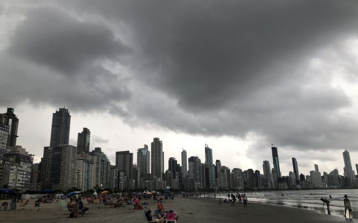 Chuvarada pode provocar alagamentos e deslizamentos na região
 (Foto: Arquivo/João Batista)