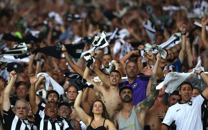 Cerca de 55 mil alvinegros estarão no estádio para ver o líder. Foto: Vitor Silva/Botafogo