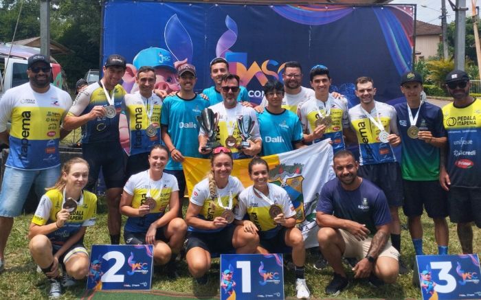 Equipe conquistou sete medalhas nos dois naipes em Concórdia. Foto: Divulgação