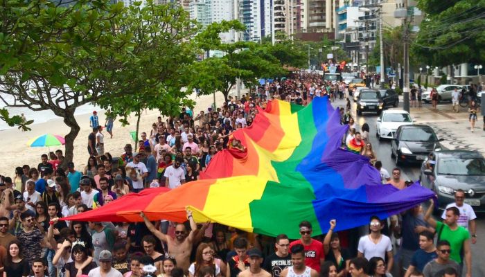 Pela primeira vez o evento não será na avenida Atlântica (fotos: divulgação)