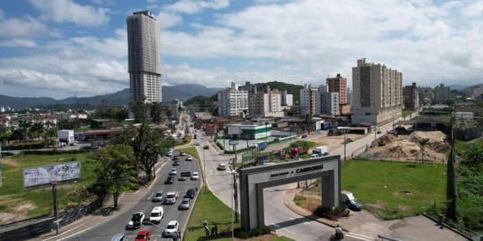  Representantes de 100 municípios se reunirão no ginásio Irineu Bornhausen (Foto: Divulgação)