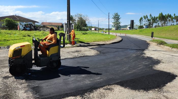 Acesso a Barra Velha no quilômetro 86 é também via de acesso a São João do Itaperiú (Foto: Divulgação)