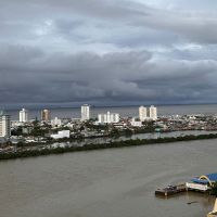 Semana de Natal deve ser de chuva e calor em Itajaí