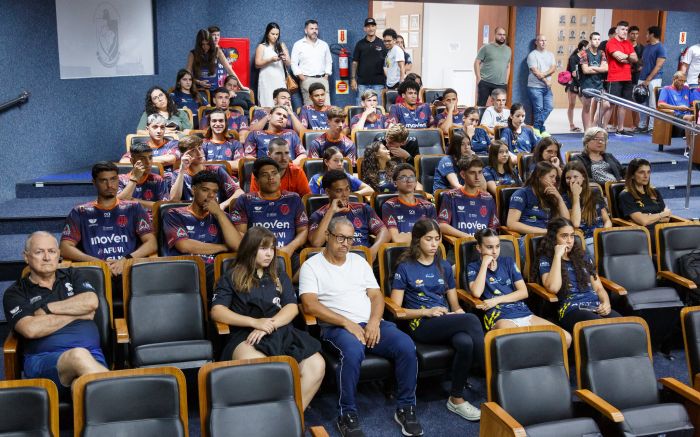 Atletas estão esperando para receber duas parcelas que faltam. Foto: Davi Spuldaro/CVI