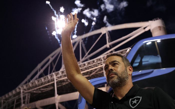 Artur Jorge ficou menos de um ano no cargo de técnico do Fogão. Foto: Vitor Silva/Botafogo